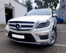 Mercedes GL400 (White)