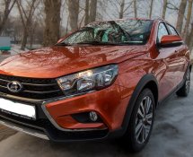 Lada Vesta SW Cross (Orange)