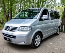 Volkswagen Multivan (Grey)