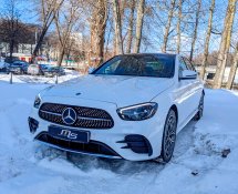 Mercedes E220d (white)