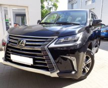 Lexus LX450d (Black)